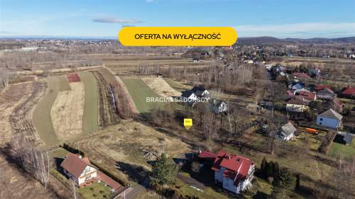 DZIAŁKA BUDOWLANA 9 ARÓW JEZIORZANY UZBROJONA