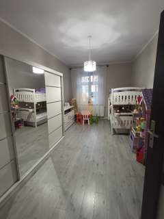 3 pokoje-79,80-3 piętro-balkon- po remoncie