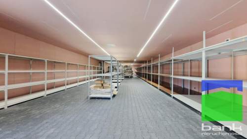 Pabianice - magazyn z biurami 360 m2 parter
