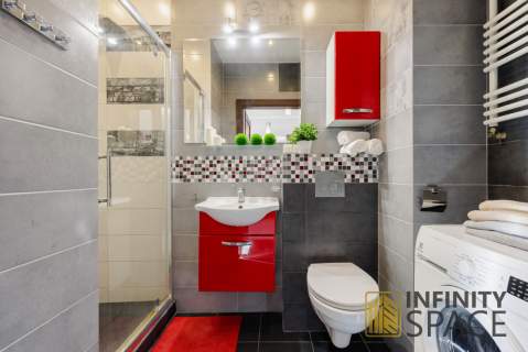 Studio z balkonem Niski czynsz Apartamentowiec