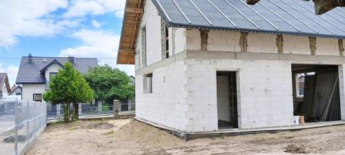 Dom w Luzinie ze wszystkimi przyłączami 