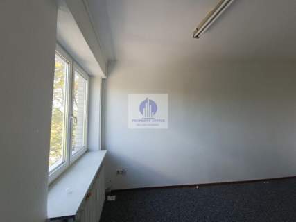 Włochy lokal biurowy 13,70m2 do wynajęcia