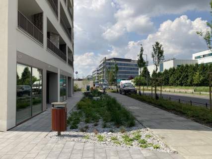 Nowoczesny lokal w inwestycji R ve - Włochy