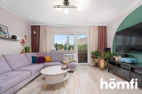 4 pokoje, oddzielna kuchnia, balkon, piwnica