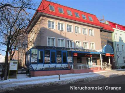Budynek biurowo-usługowy w centrum miasta