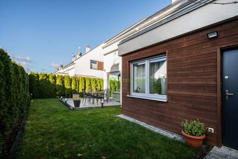 Bliźniak 156 m2 5 pokoi z garażem ZDROJE
