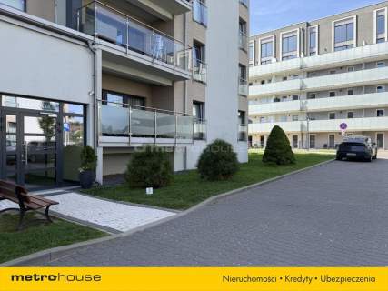 Apartament i parking,basen, blisko morza Sianożęty