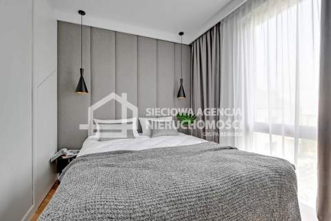Dwupoziomowy 4-pokojowy apartament w Sopocie