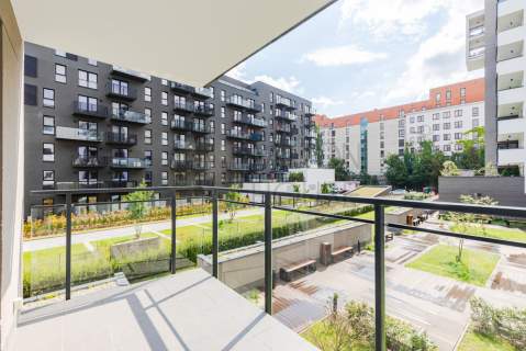 Mieszkanie 2-pokojowe z balkonem ul Kierbedzia W-w