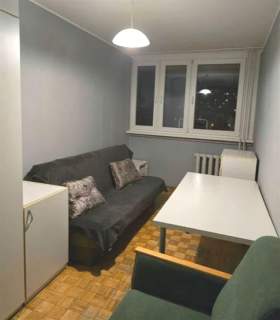 Bystrzycka/osobna kuchnia/balkon/piwnica