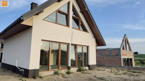 dom na 6a ,DOJAZDÓW