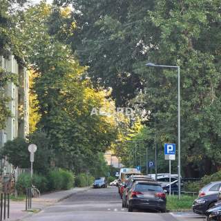 Saska Kępa ul. Wandy 37,5 m2 cegła wysoki parter