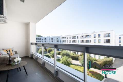 Wolne od 1.09, dwa balkony, wysoki standard, klima