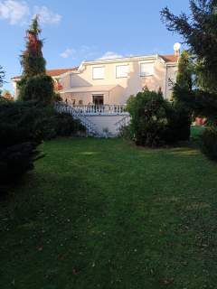 Dom o powierzchni 240m2, działka 1700m2, Wolica