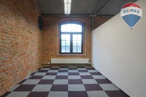 Lokal użytkowy 190m2 w centrum, dostępny od 01.05