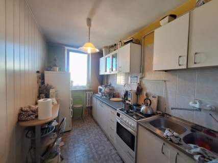2 pokoje/ 45m2/ wieżowiec z windą