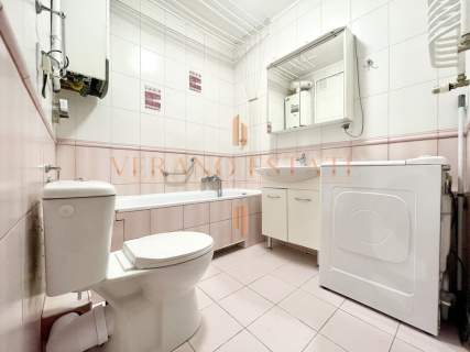 Dwustronne 2 Pokoje Piwnica 5 m PKP Świder
