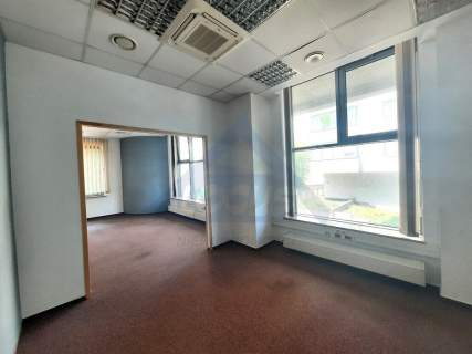 BIURO W ŚRÓDMIEŚCIU, KANELARIA, SHOWROOM