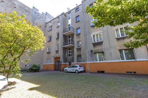 Polesie 76 m , 3,6 m wysokości, inwestycja