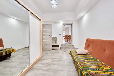 REZERWACJA na parterze z balkonem po remoncie