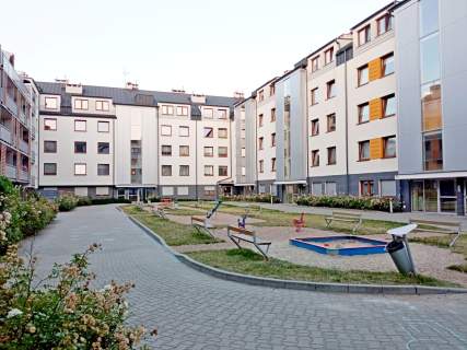 Przestronne, rozkładowe 3 pok. z ogródkiem na Gaju / od 1.09
