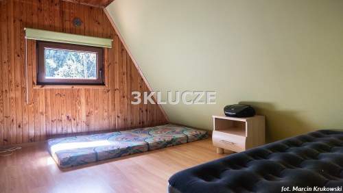 Działka 2100 m2 z domkiem letniskowym, Uciekajka