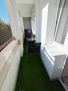 Mieszkanie o powierzchni 72,53m2, dwa balkony, II piętro, um
