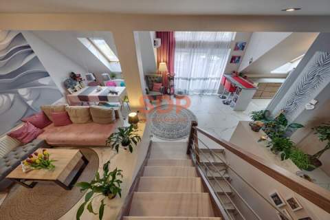 Apartament w zabudowie szeregowej Zamknięte osiedle Garaż w b