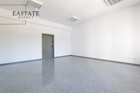 Biuro 33,30 m2, Darmowy Parking, Blisko SKM