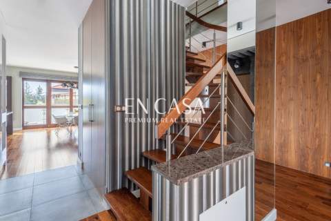 Dwupoziomowy apartament 185m2 Zawady