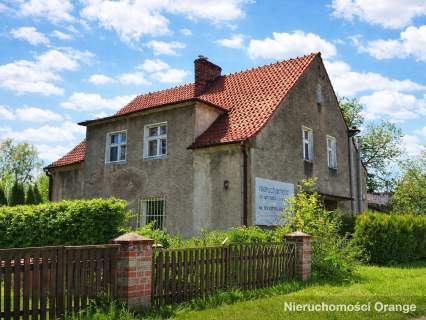 Budynek 400 m od dworca kolejowego