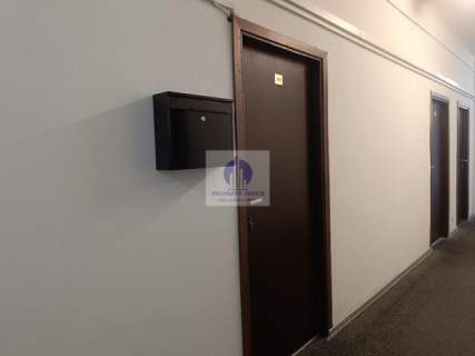 Włochy lokal biurowy 13,70m2 do wynajęcia