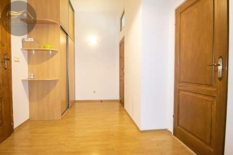 4 pokoje 133m2, 1 piętro blisko Centrum