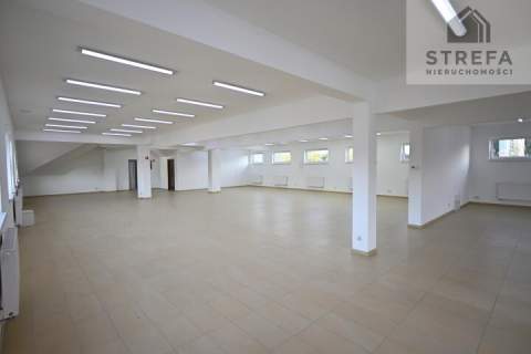 Lokal handlowo-usługowy 400 m2 przy drodze krajowej DK75 w Jurkowie
