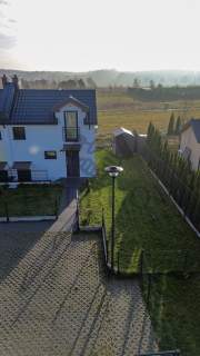 Dwupiętrowy apartament z ogródkiem i m.parkingowym