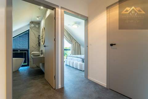 DOM Z PANORAMĄ TARNOWA ZAWADA 75 M2 8 ARÓW 30-METROWY TARAS