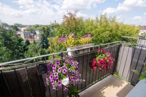 4 pokoje z balkonem, piwnicą i niezależną kuchnią