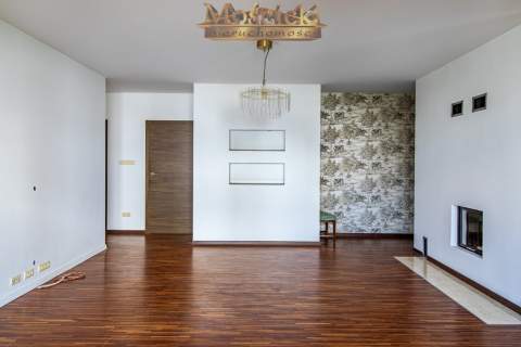Ursynów komfortowy apartament 5 pokoi 2 tarasy
