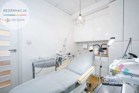 45m2, lokal z witryną, ul. Armii Krajowej