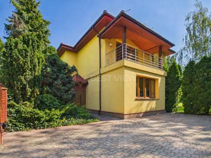 Dom 232,8m2 z pięknym ogrodem Działka 1742 m2