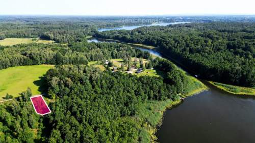 Działka nad jeziorem Winiec - 1096 m2