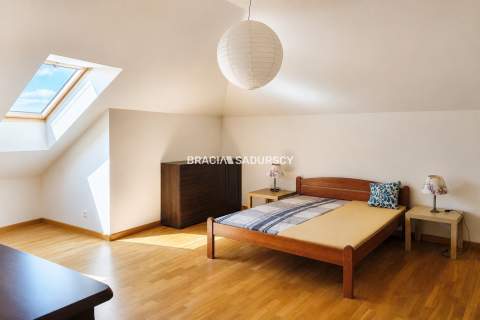 Dom do wynajęcia, 280 m2, Buków