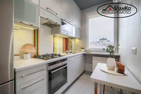 Apartament 48 m przy Rotundzie