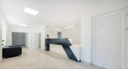 Dom 270m2 i Obiekt Usługowo-Medyczny 450m2 ul. Wycieczkowa