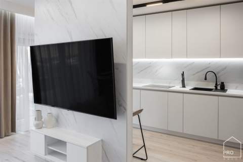 Stylowy apartament z ogródkiem os.Karolinki