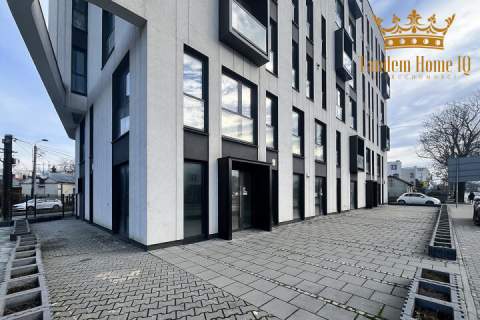Na wynajem lokal parterowy usługowo-handlowy 57,10 m2 Ursus 