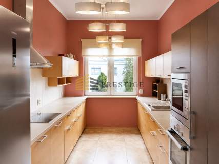 Apartament w kameralnym budynku na Mokotowie