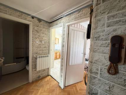 Mieszkanie o pow. 43m2, balkon, III piętro, Os. Kaliniec