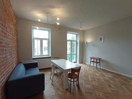 Okopowa 16, Centrum - 3 pokoje z balkonem, 68m2