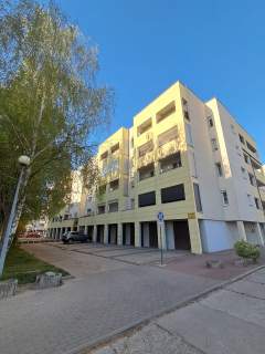 Mieszkanie o powierzchni 72,53m2, dwa balkony, II piętro, um